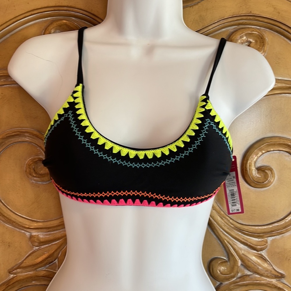 NWT Bikini Top